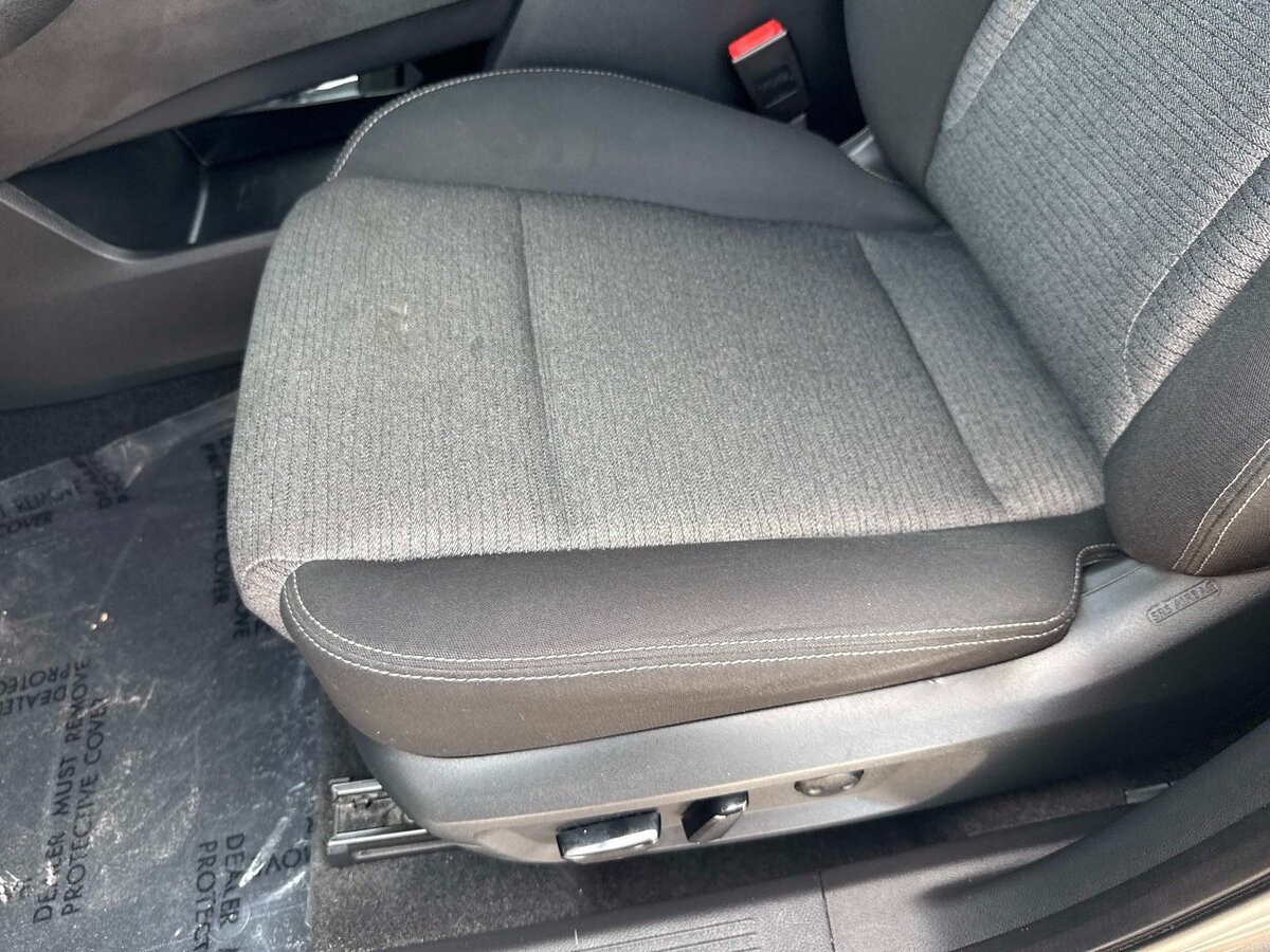 Used 2021 Nissan Rogue SV AWD/4WD image 19
