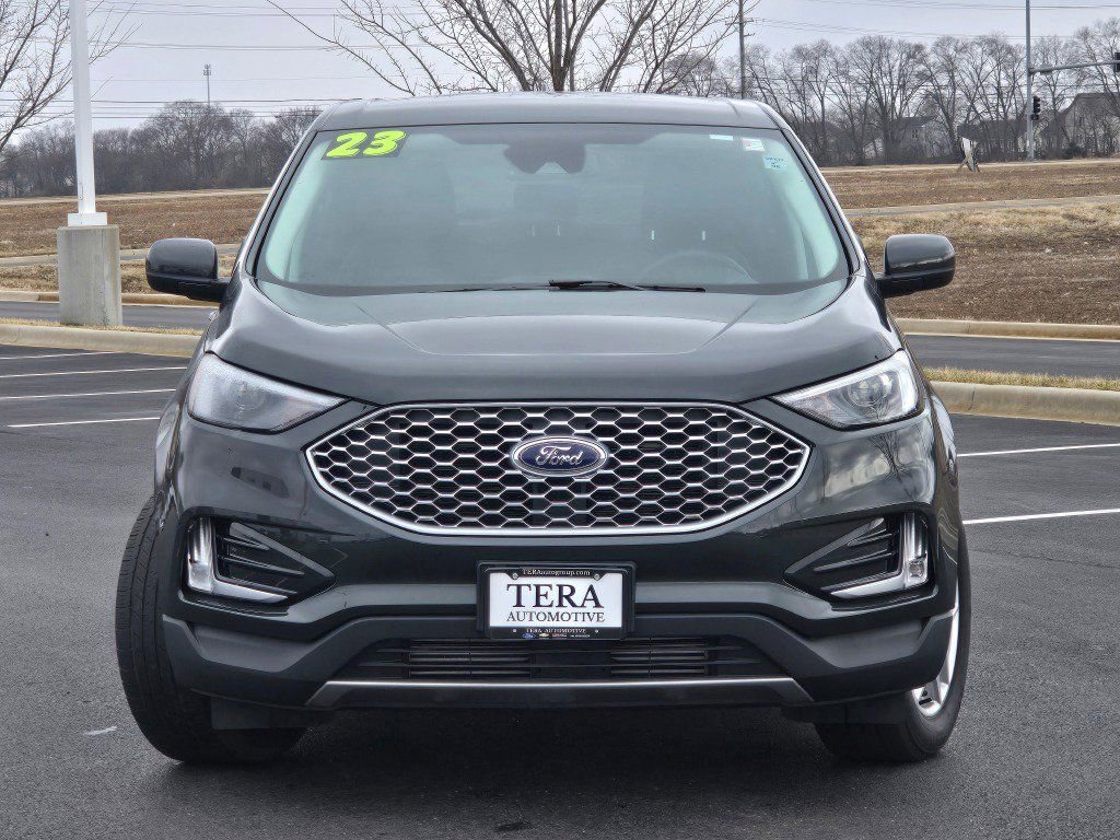 Used 2023 Ford Edge SEL w/ Convenience Package AWD/4WD image 3