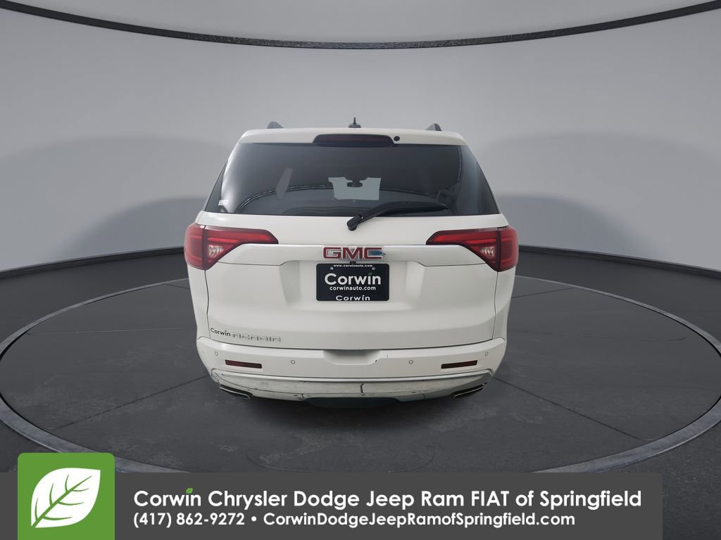 Used 2017 GMC Acadia Denali image 7