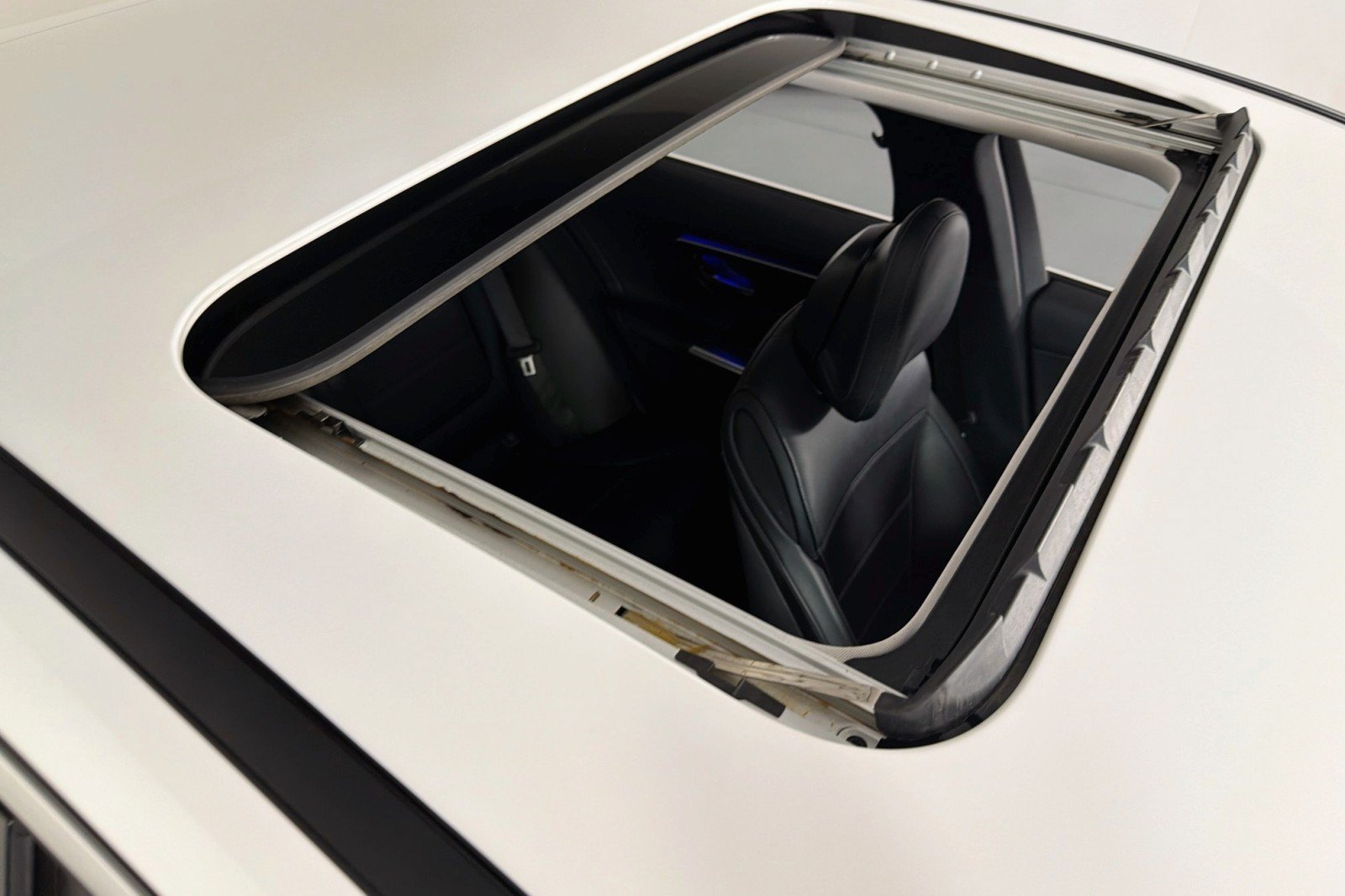 Used 2022 Mercedes-Benz C 300 Sedan image 22