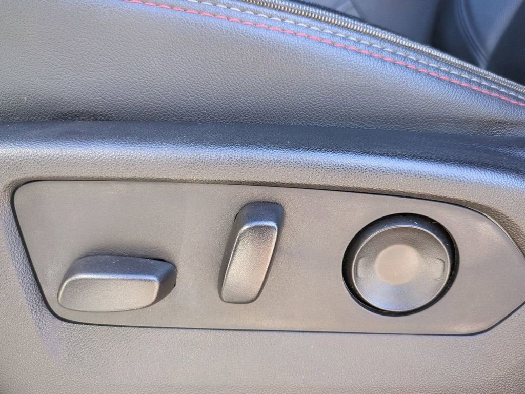 Used 2021 Chevrolet Tahoe RST w/ Luxury Package image 20