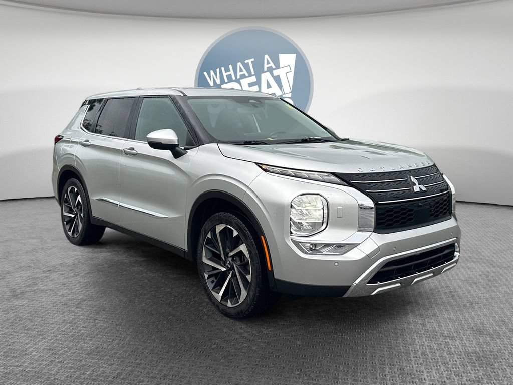 Used 2022 Mitsubishi Outlander SE AWD/4WD video 1