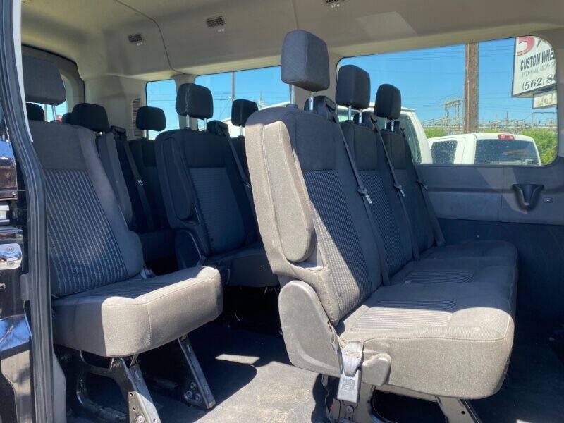 Used 2020 Ford Transit 350 XLT RWD image 10