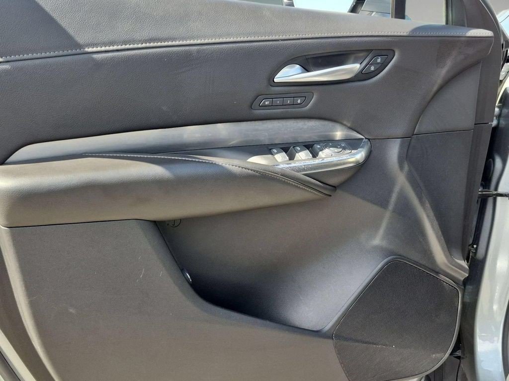 Certified 2025 Cadillac XT4 Premium Luxury FWD image 23