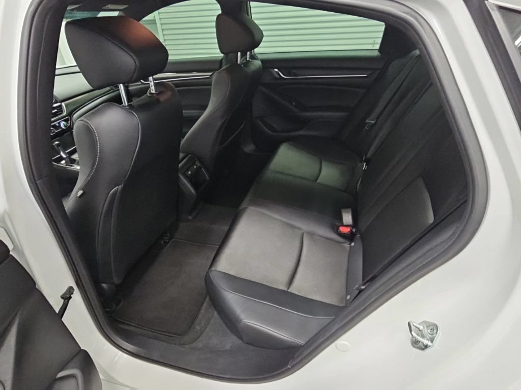 Used 2022 Honda Accord Sport image 28