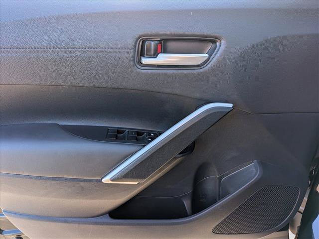 Used 2026 Toyota Corolla Cross XLE AWD/4WD image 9