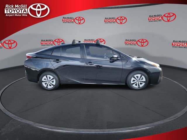 Used 2016 Toyota Prius Three w/ Advanced Technology Package image 9