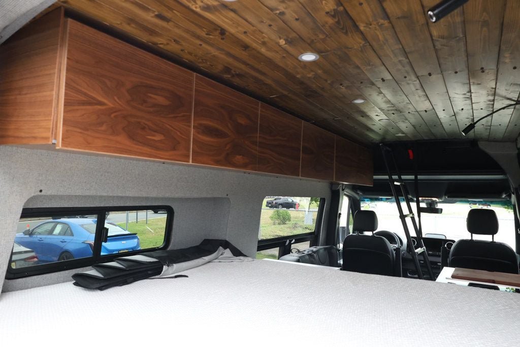 Used 2025 Mercedes-Benz Sprinter 2500 image 24