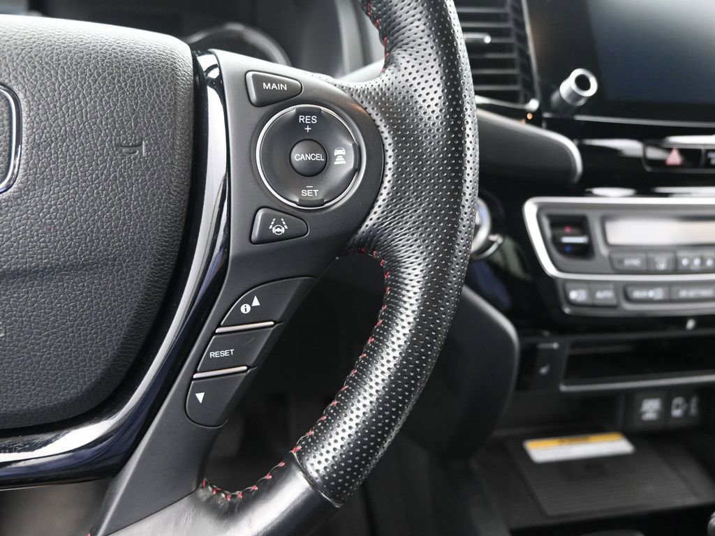 Used 2021 Honda Ridgeline Black Edition image 32