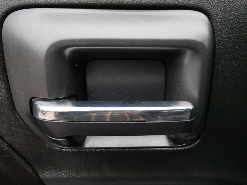 Used 2016 GMC Sierra 1500 SLE image 33