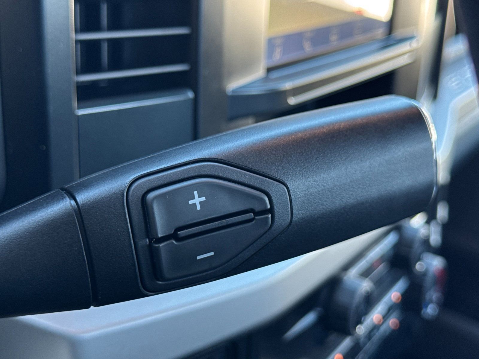 New 2026 Ford F550 4x4 Regular Cab Super Duty image 19