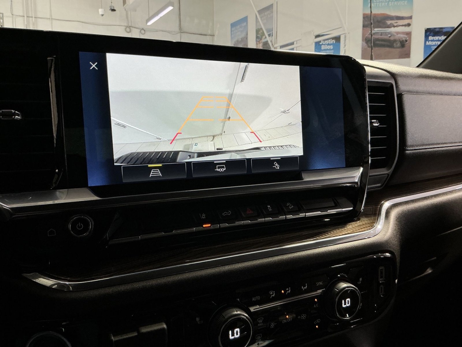 Used 2024 Chevrolet Silverado 2500 LT AWD/4WD image 20