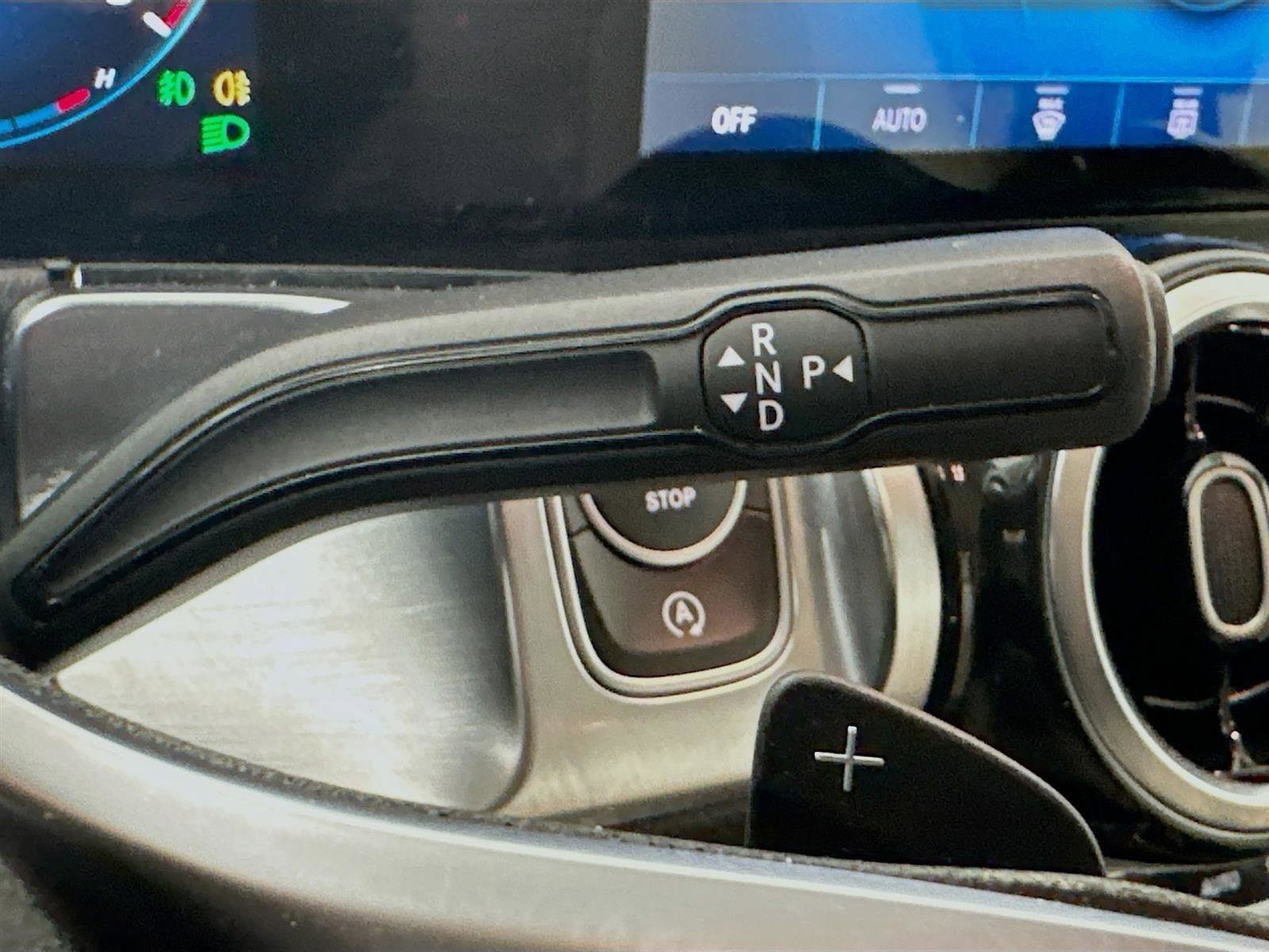 Used 2020 Mercedes-Benz GLB 250 4MATIC image 20