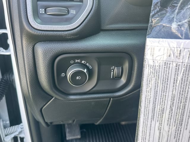 New 2026 RAM 3500 Tradesman w/ Chrome Appearance Group A AWD/4WD image 18