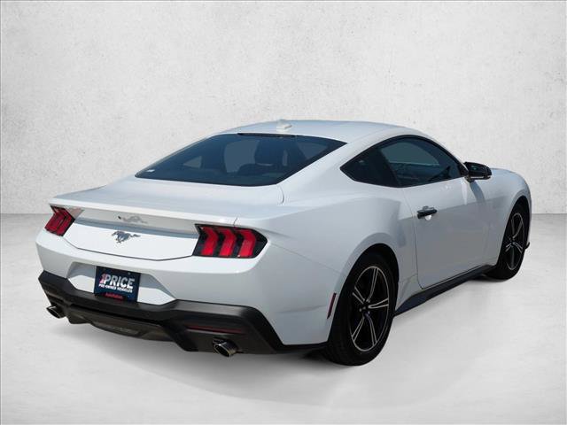 Used 2025 Ford Mustang Coupe RWD image 5