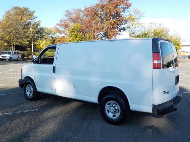 Used 2012 Chevrolet Express 3500 image 4