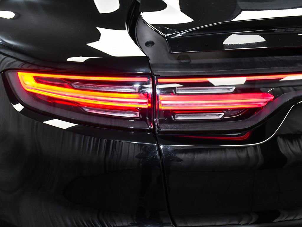 Used 2021 Porsche Cayenne GTS w/ Premium Package Plus image 77