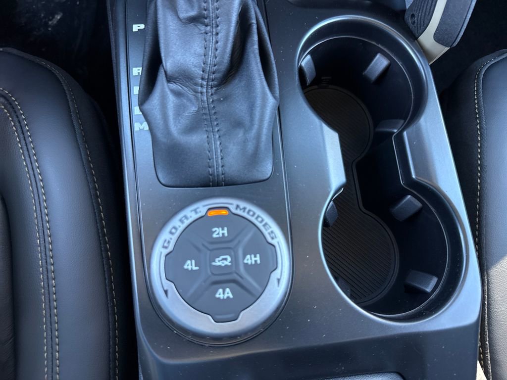 New 2025 Ford Bronco Badlands image 33