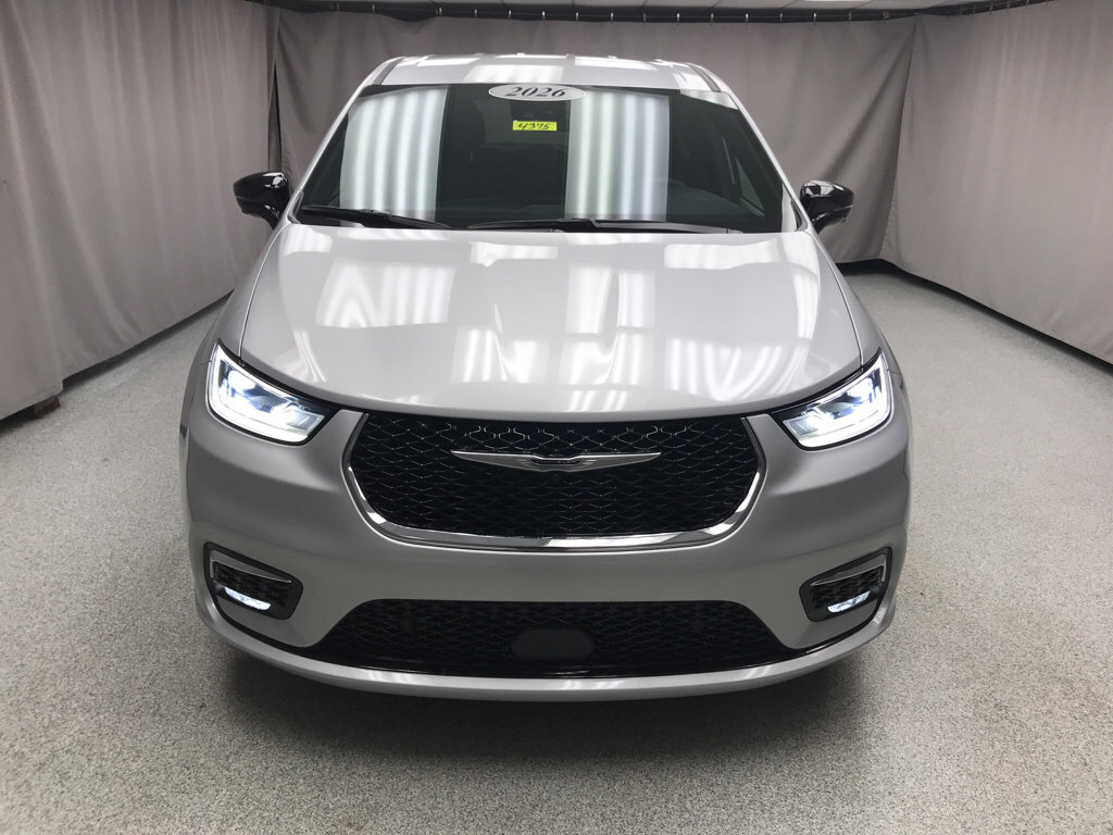 Used 2026 Chrysler Pacifica Select FWD image 6