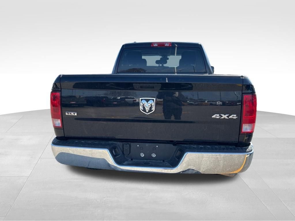 Used 2024 RAM 1500 Classic SLT image 4