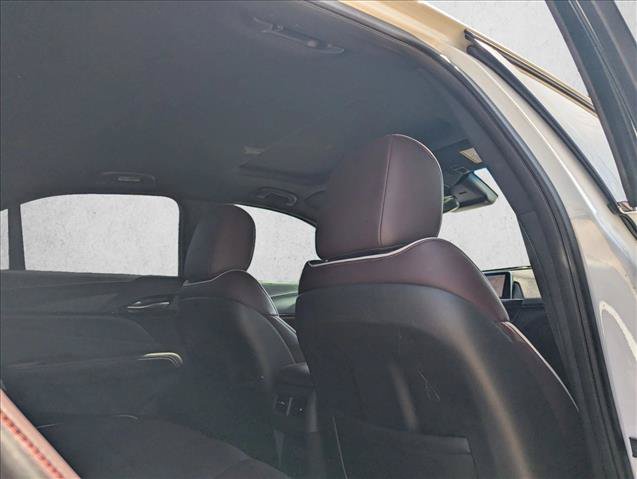 Used 2021 Cadillac CT4 Sport RWD image 14