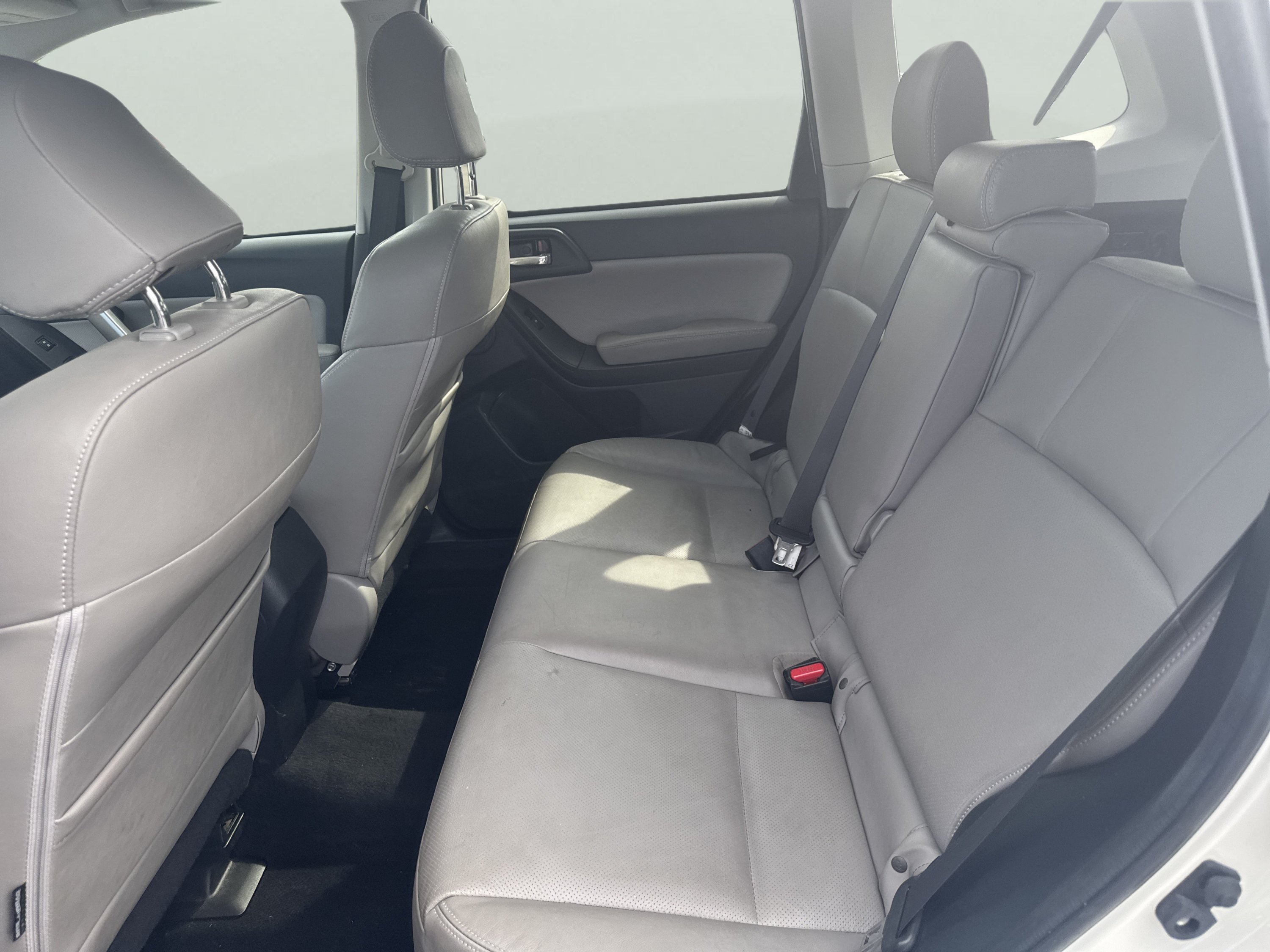 Used 2016 Subaru Forester 2.5i Touring w/ Eyesight & Navigation System AWD/4WD image 17