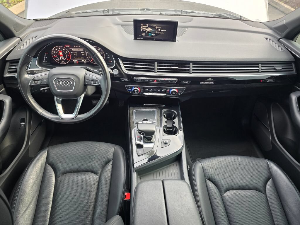 Used 2019 Audi Q7 3.0T Premium Plus w/ Premium Plus Package AWD/4WD image 17