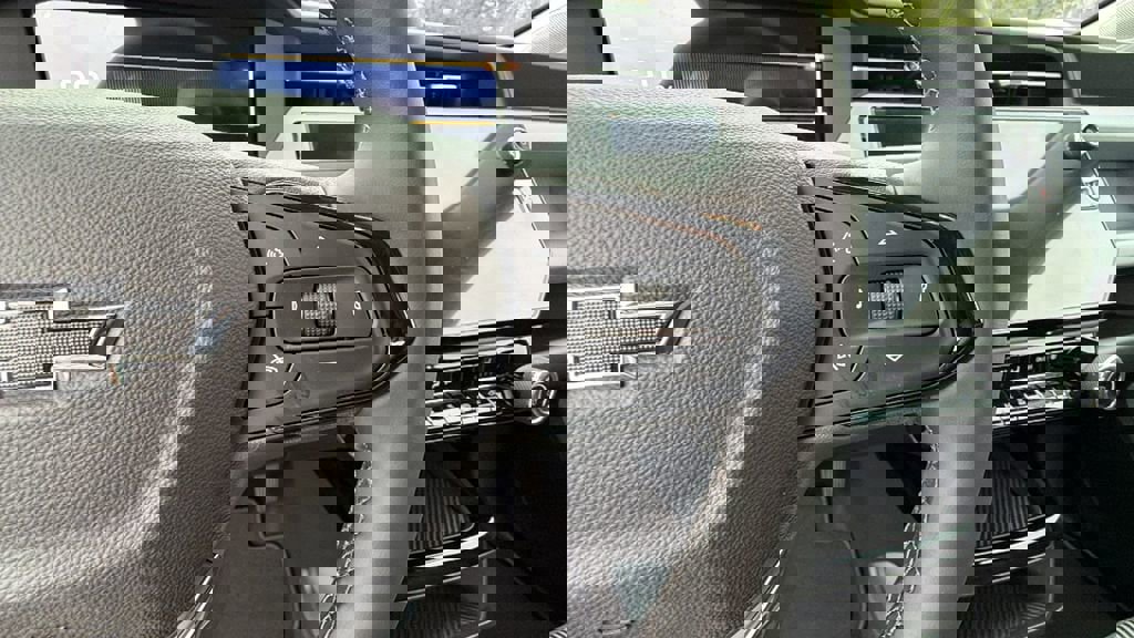 New 2027 Chevrolet Bolt LT image 22