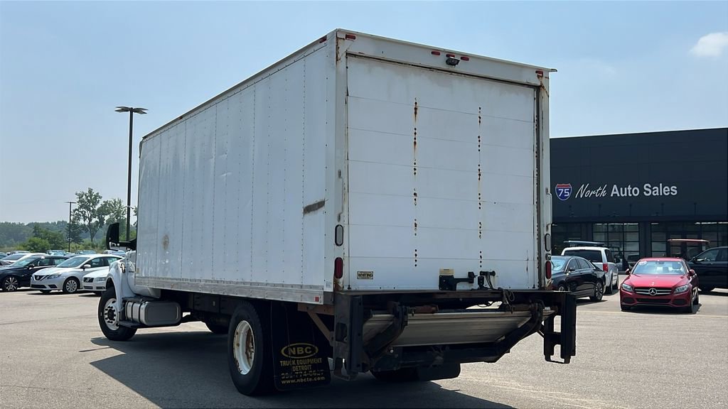 Used 2017 Ford F650 2WD Regular Cab Super Duty image 6