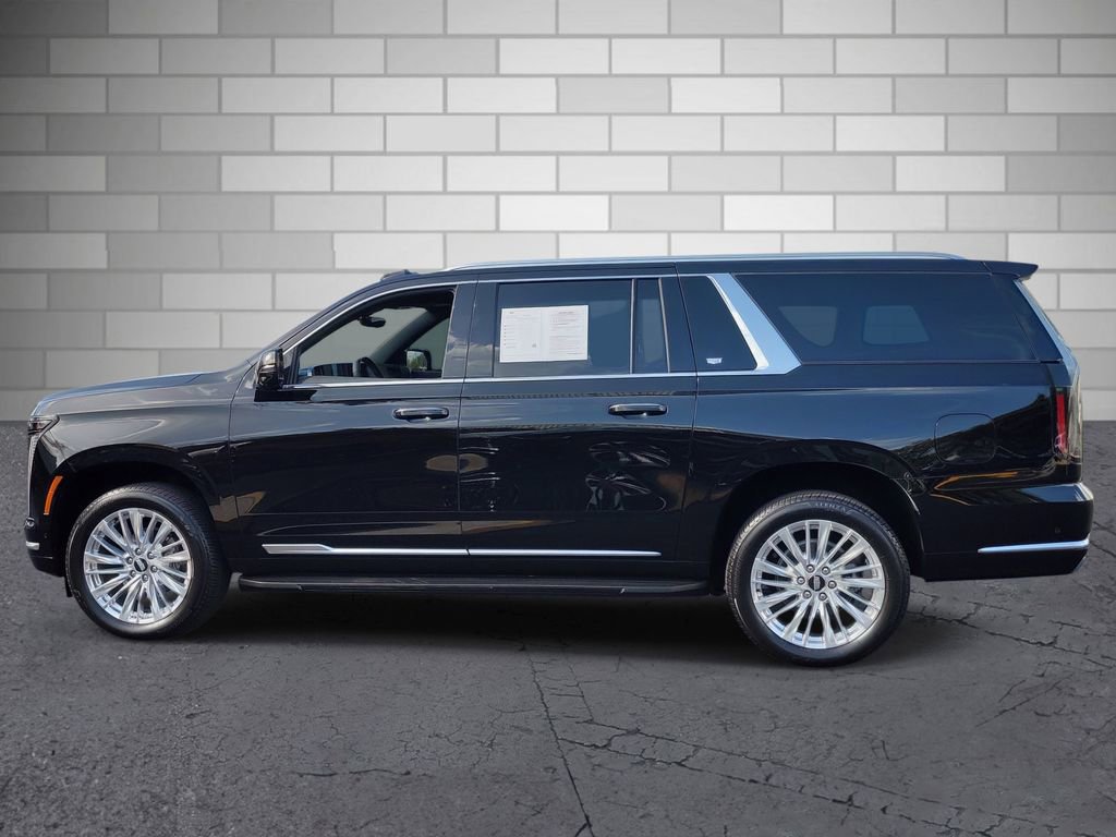 Used 2025 Cadillac Escalade ESV Premium Luxury w/ LPO, Floor Liner Package image 2