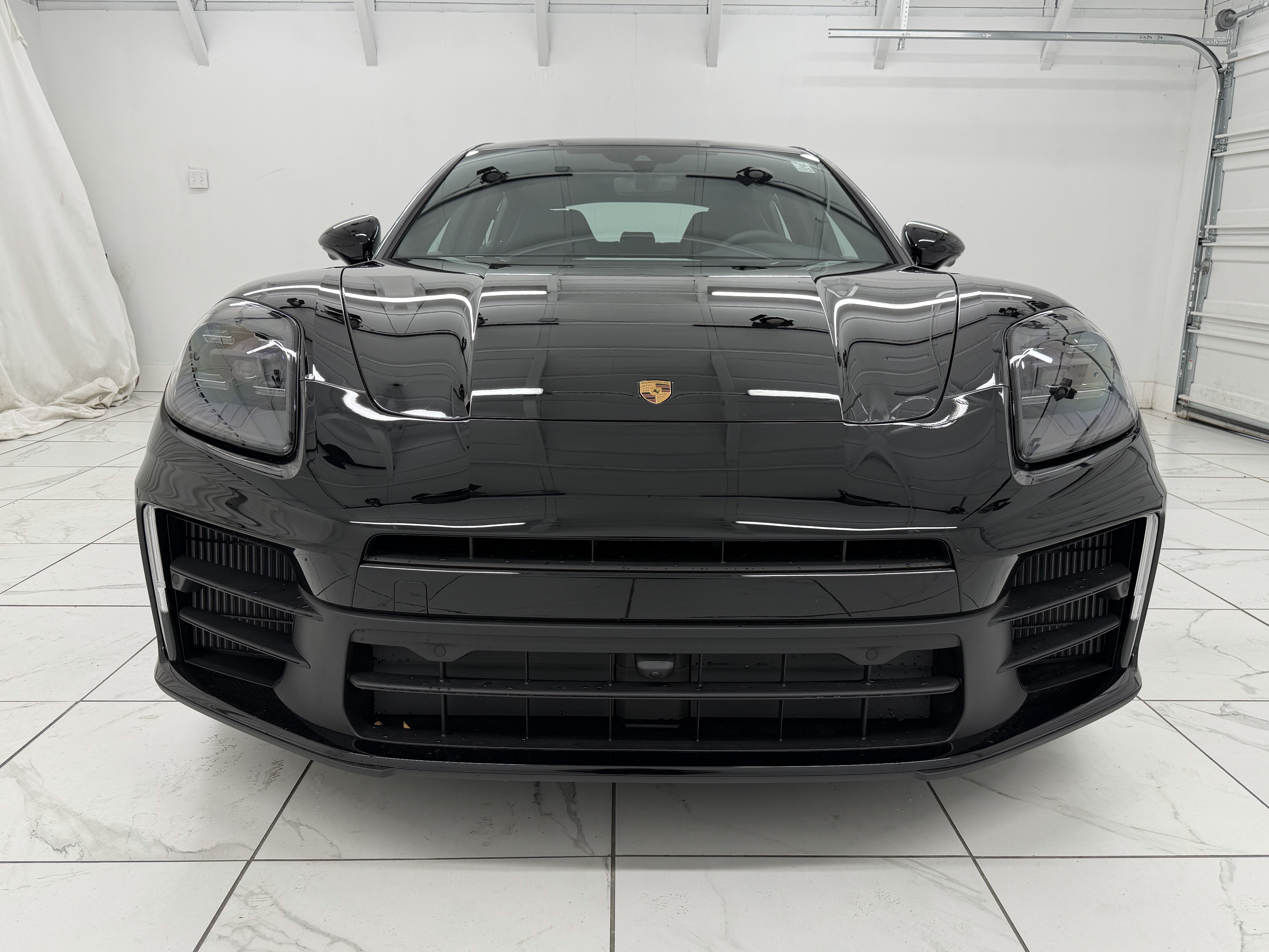 New 2026 Porsche Panamera image 9
