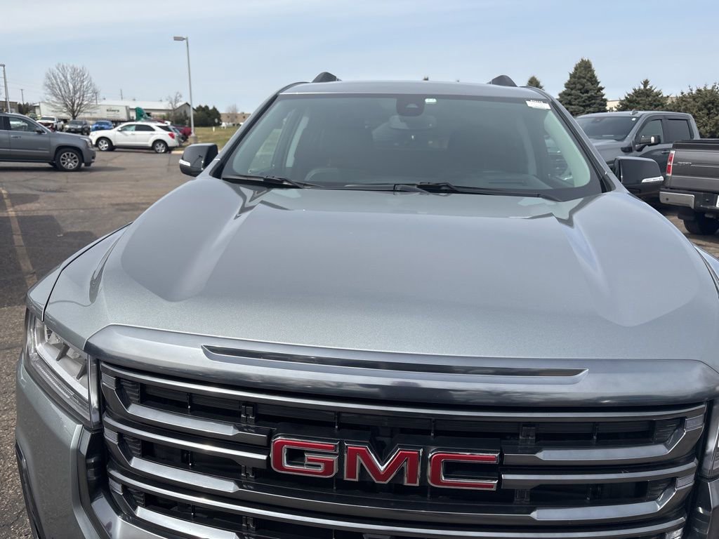 Used 2023 GMC Acadia AT4 w/ Technology Package image 17