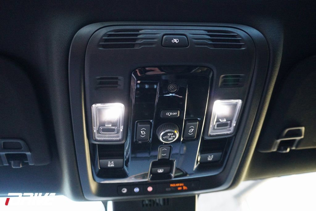 Used 2026 GMC Yukon Denali Ultimate image 30