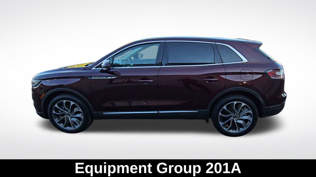 Used 2021 Lincoln Nautilus Reserve w/ Equipment Group 201A image 6