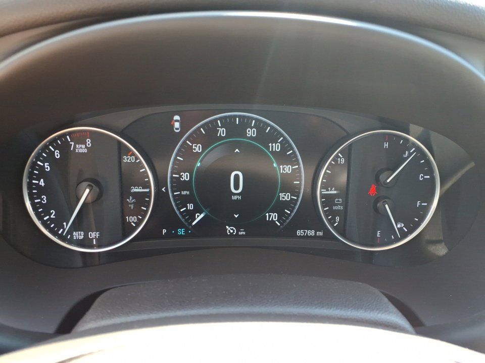 Used 2019 Buick LaCrosse Essence w/ Sun and Shade Package image 22