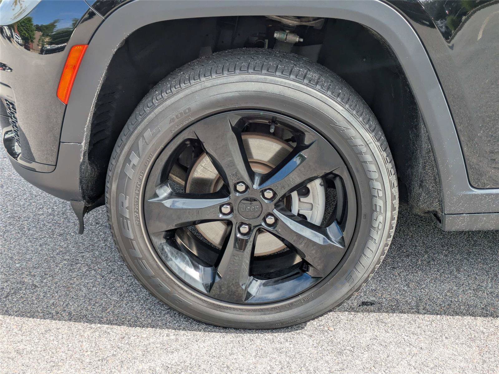 Certified 2024 Jeep Grand Cherokee L Altitude AWD/4WD image 14
