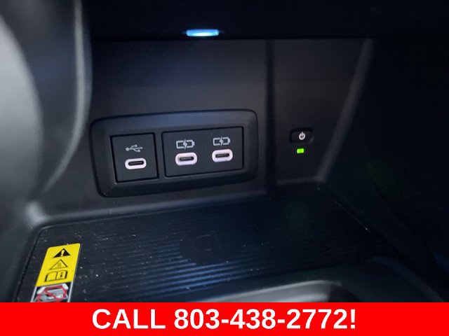 Used 2024 Toyota Venza Limited AWD/4WD image 26