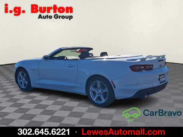 Certified 2020 Chevrolet Camaro LT RWD image 4