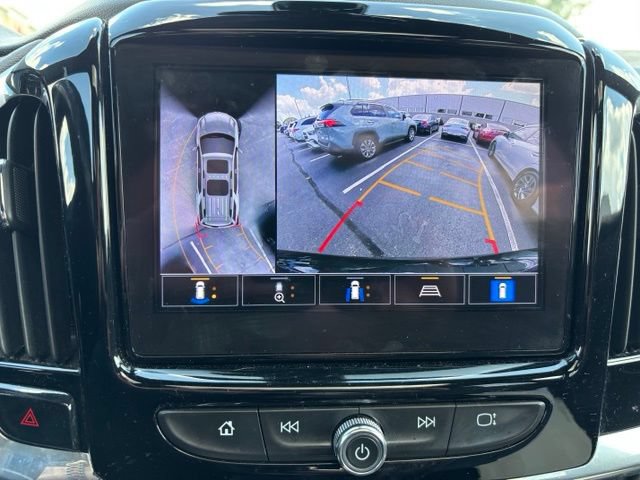 Used 2023 Chevrolet Traverse RS AWD/4WD image 32
