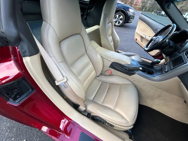 Used 2006 Chevrolet Corvette Base w/ Preferred Equipment Group image 24