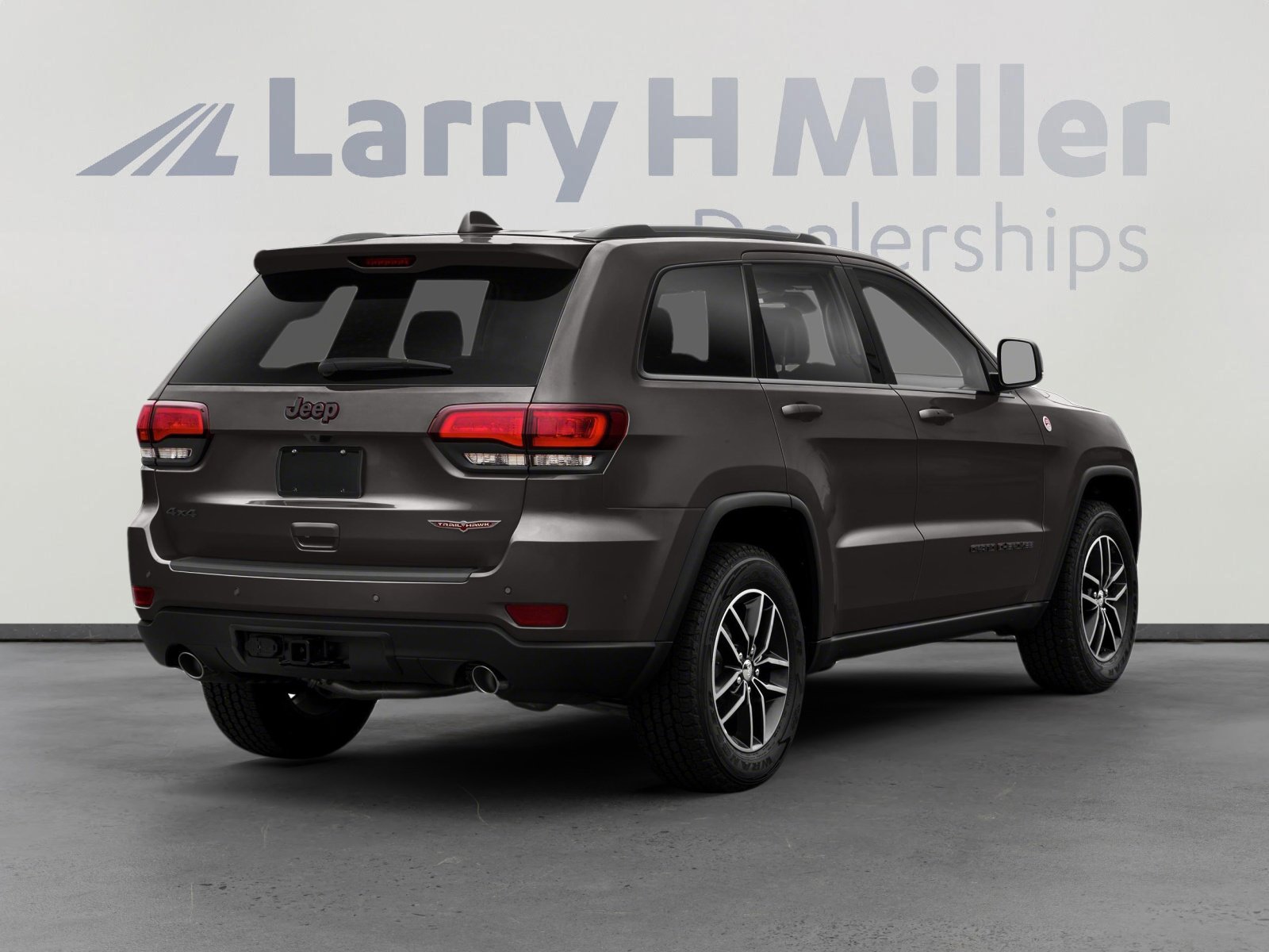 Used 2019 Jeep Grand Cherokee Trailhawk image 2