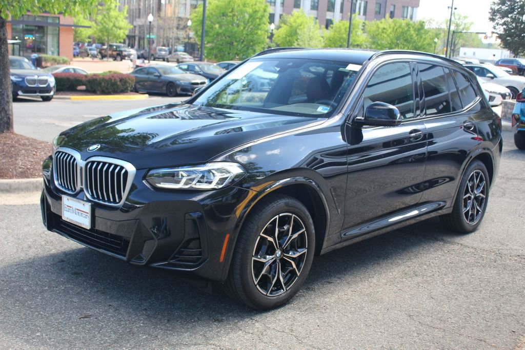 Certified 2024 BMW X3 xDrive30i w/ M Sport Package AWD/4WD image 4