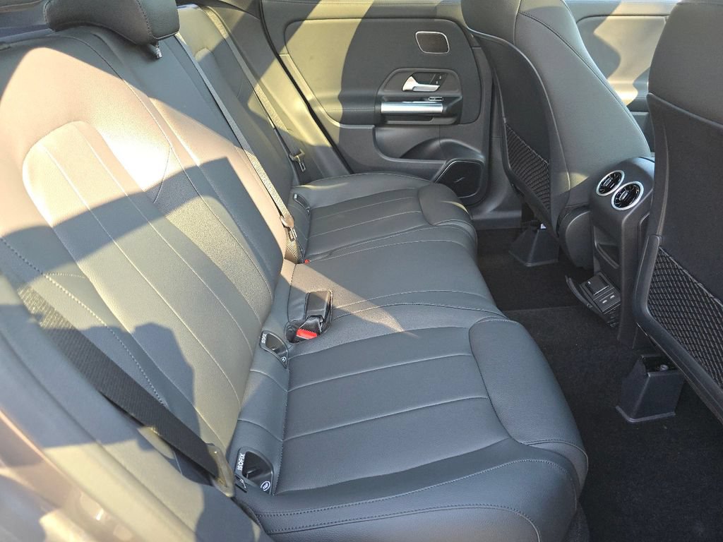 New 2026 Mercedes-Benz GLA 250 4MATIC image 20
