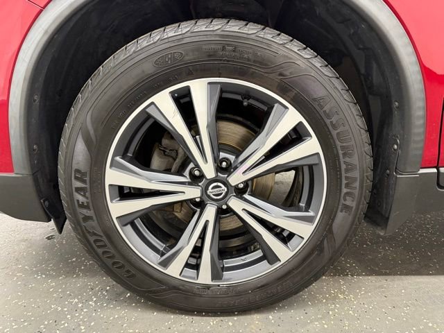 Used 2017 Nissan Rogue SL w/ SL Premium Package image 19