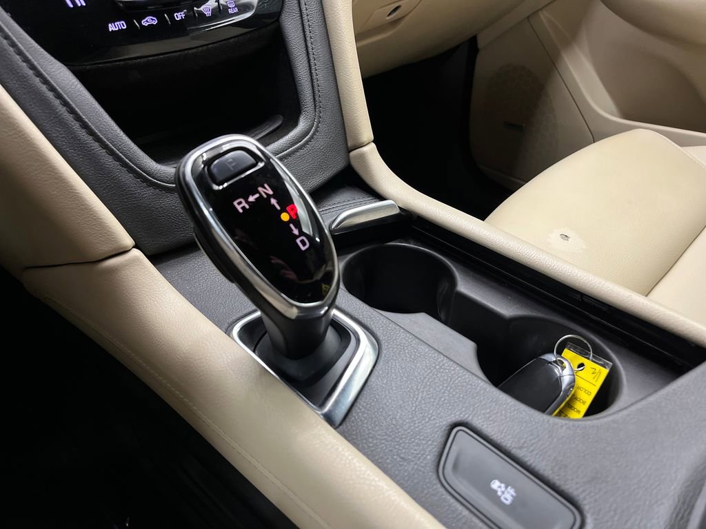 Used 2017 Cadillac XT5 FWD image 23