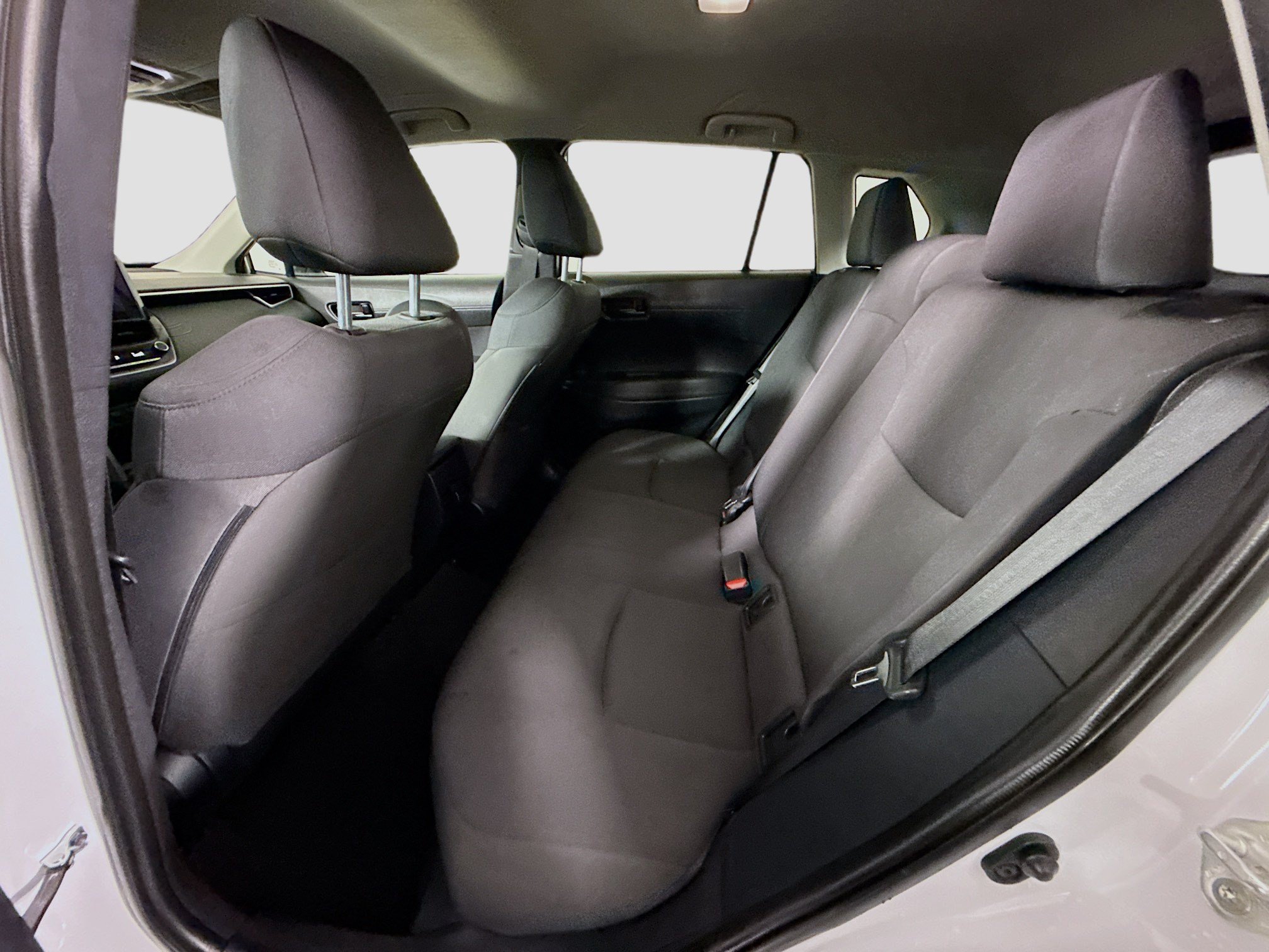 Used 2024 Toyota Corolla Cross LE FWD image 25