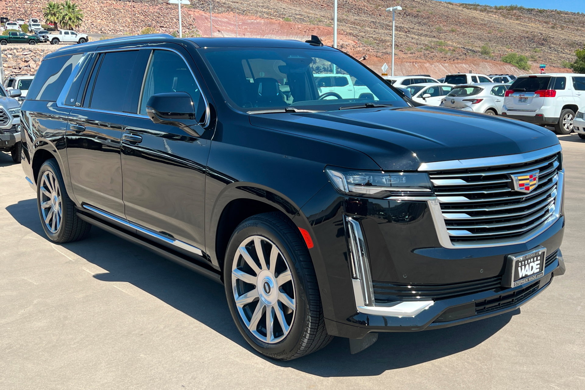 Used 2024 Cadillac Escalade ESV Premium Luxury Platinum AWD/4WD image 8