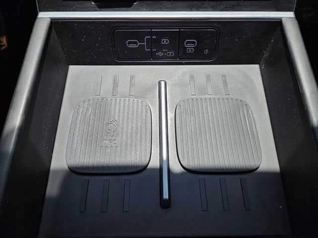 Used 2024 Hyundai Santa Fe SEL FWD image 26