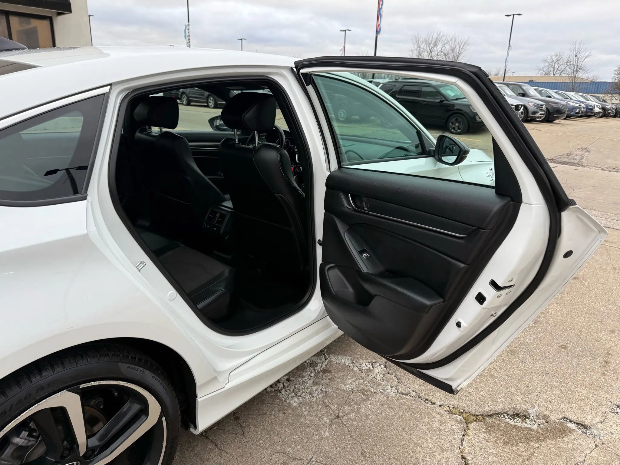 Used 2022 Honda Accord Sport image 22