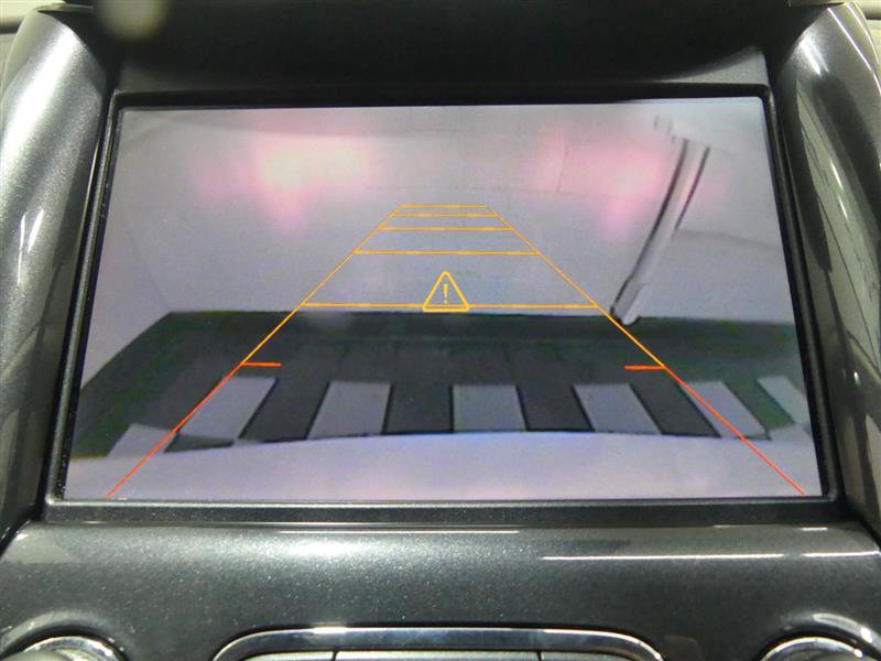 Used 2015 Chevrolet Impala LT w/ Convenience Package FWD image 13